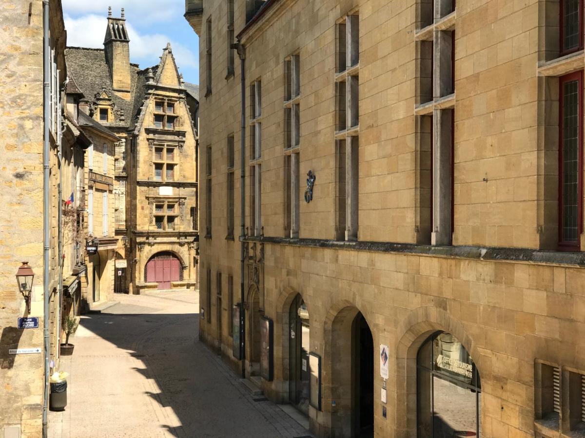 L Appart D En Face Sarlat Esterno foto